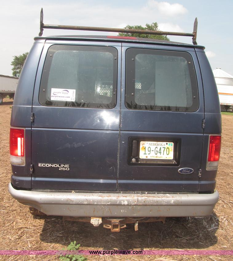 image for item F7080 1998 Ford Econoline E250 van