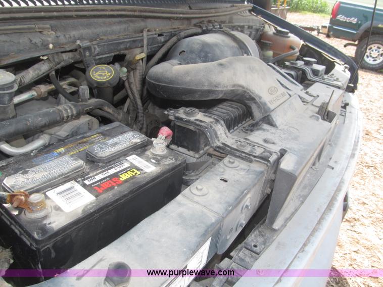 image for item F7080 1998 Ford Econoline E250 van