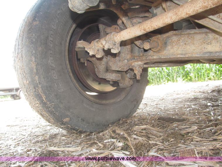 image for item F7080 1998 Ford Econoline E250 van