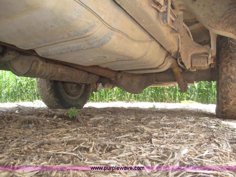 image for item F7080 1998 Ford Econoline E250 van