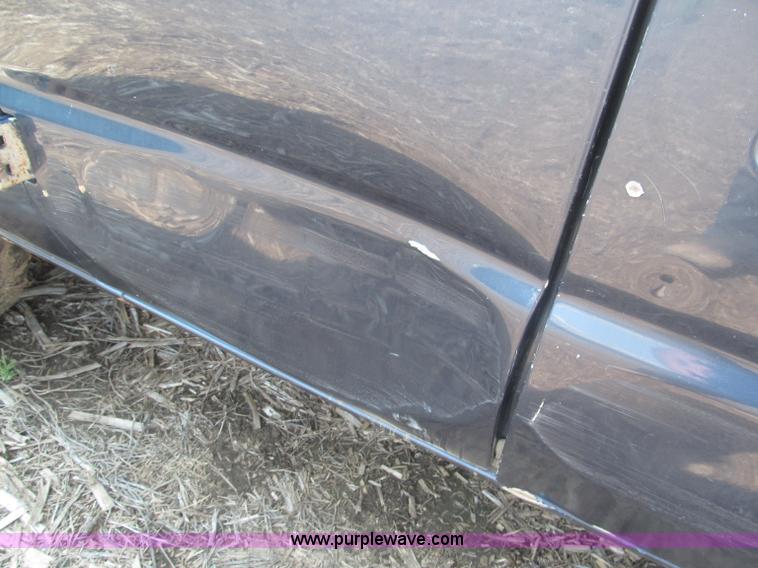 image for item F7080 1998 Ford Econoline E250 van