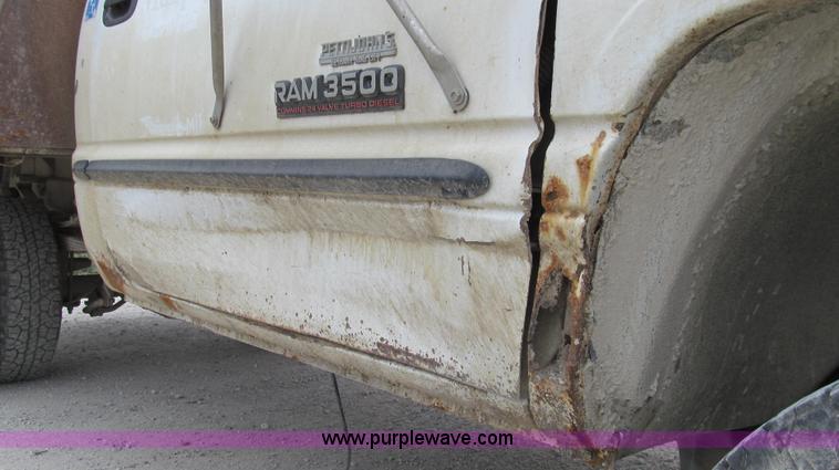 image for item G2070 1998 Dodge Ram 3500 Laramie SLT flatbed pickup truck