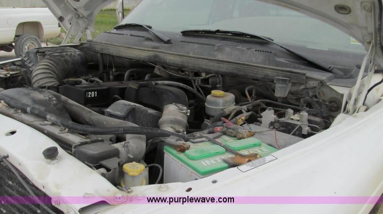 image for item G2070 1998 Dodge Ram 3500 Laramie SLT flatbed pickup truck