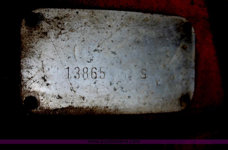 image for item G4075 International Harvester McCormick Farmall 400 tractor