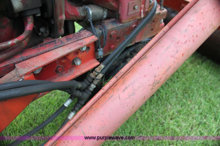 image for item G4075 International Harvester McCormick Farmall 400 tractor