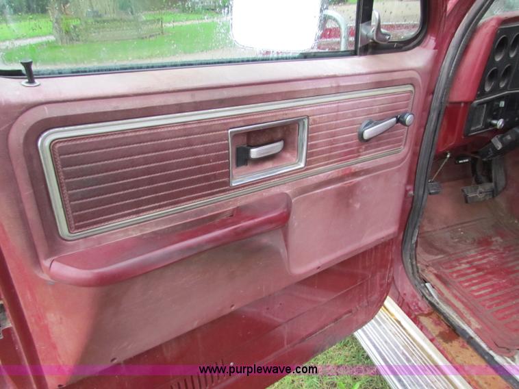 image for item G4077 1980 Chevrolet Scottsdale pickup truck