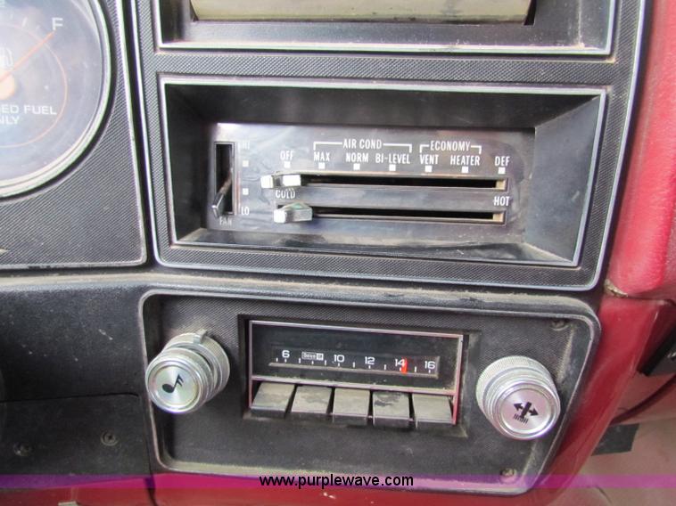 image for item G4077 1980 Chevrolet Scottsdale pickup truck