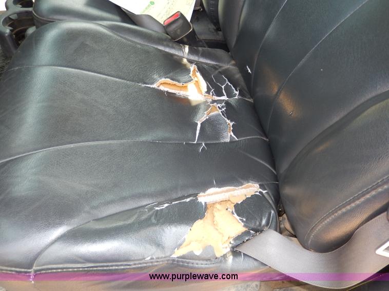 image for item H3003 2001 GMC Sierra 1500 SL pickup truck