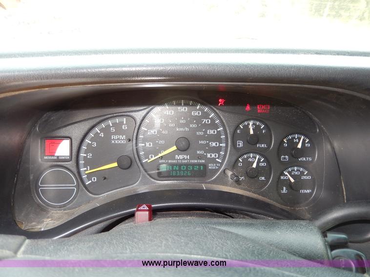 image for item H3003 2001 GMC Sierra 1500 SL pickup truck