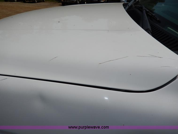 image for item H3003 2001 GMC Sierra 1500 SL pickup truck