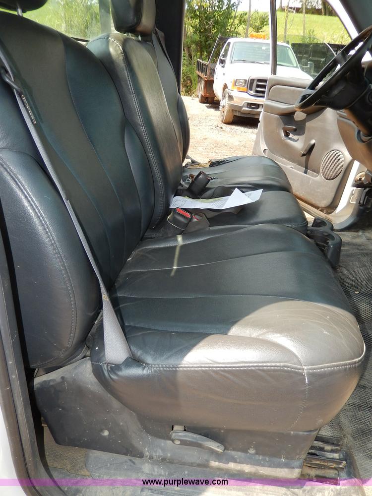 image for item H3003 2001 GMC Sierra 1500 SL pickup truck