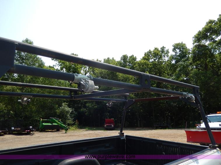 image for item H3003 2001 GMC Sierra 1500 SL pickup truck