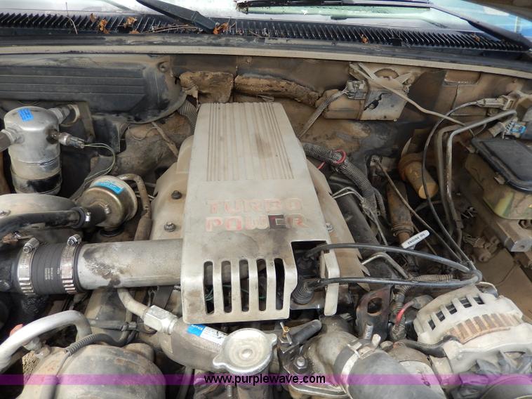 image for item H3006 1992 Chevrolet Cheyenne 3500 flatbed dump truck