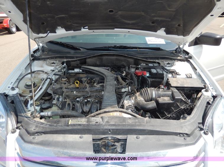 image for item H3027 2008 Ford Fusion S