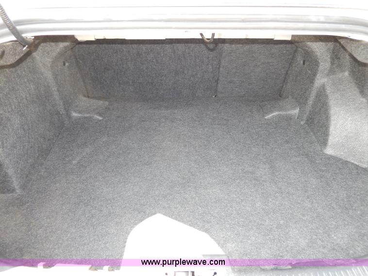 image for item H3027 2008 Ford Fusion S