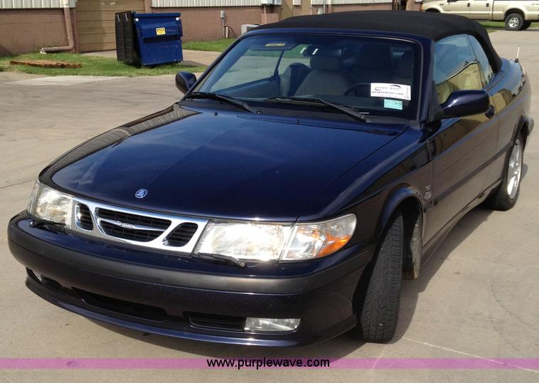 image for item H6455 2003 Saab 9-3 SE convertible
