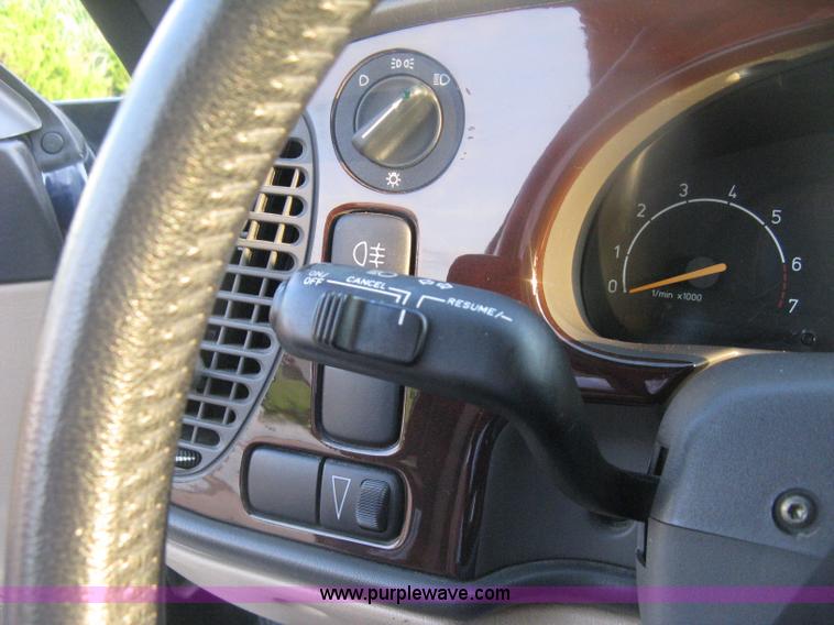 image for item H6455 2003 Saab 9-3 SE convertible