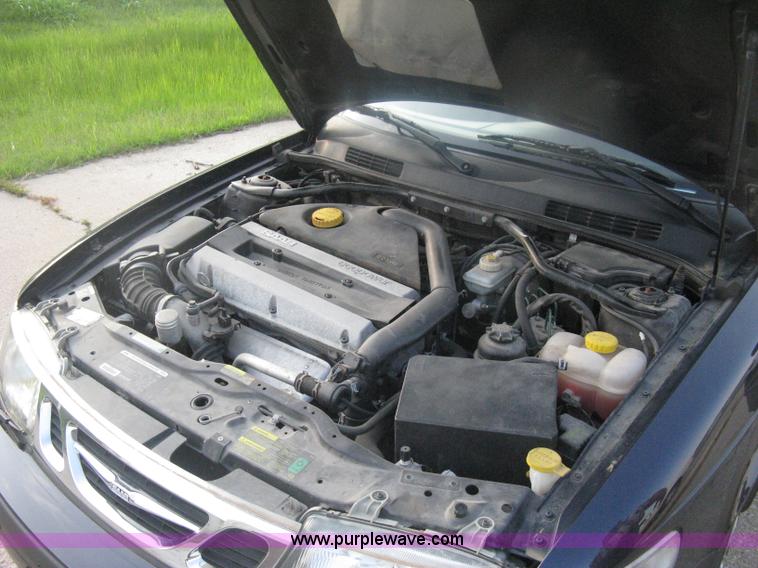 image for item H6455 2003 Saab 9-3 SE convertible