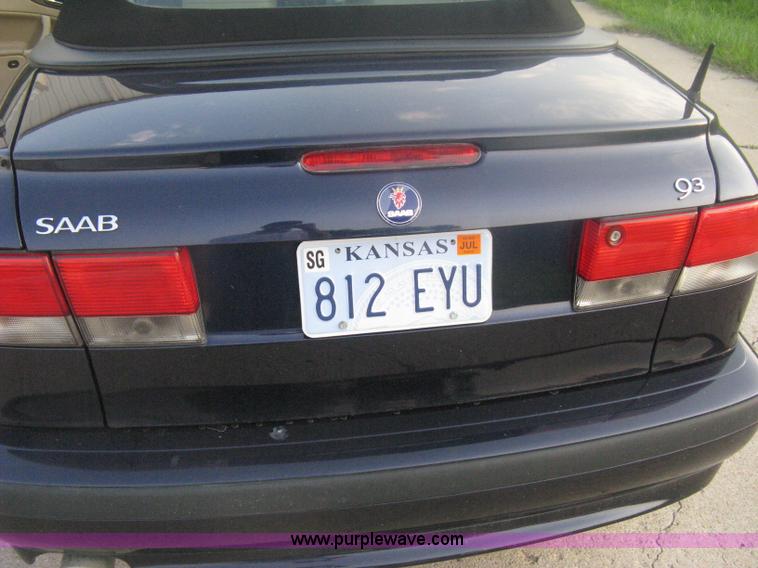 image for item H6455 2003 Saab 9-3 SE convertible