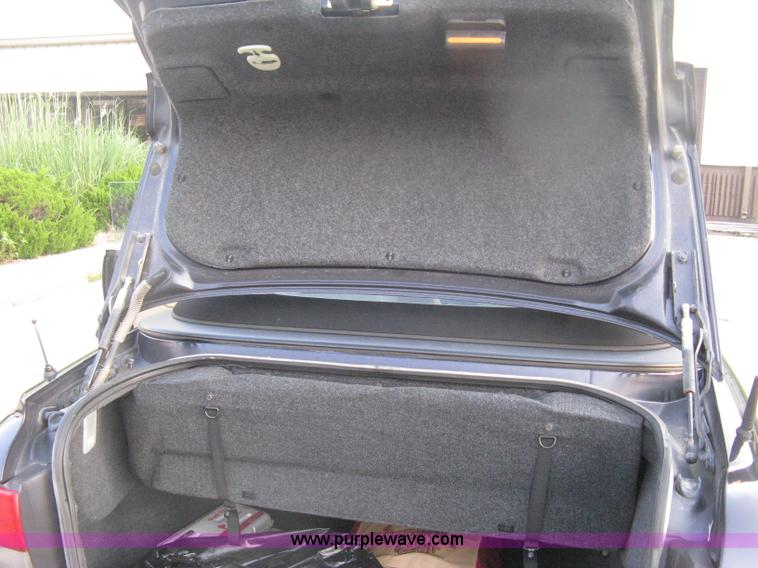 image for item H6455 2003 Saab 9-3 SE convertible