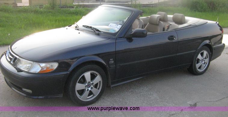 image for item H6455 2003 Saab 9-3 SE convertible