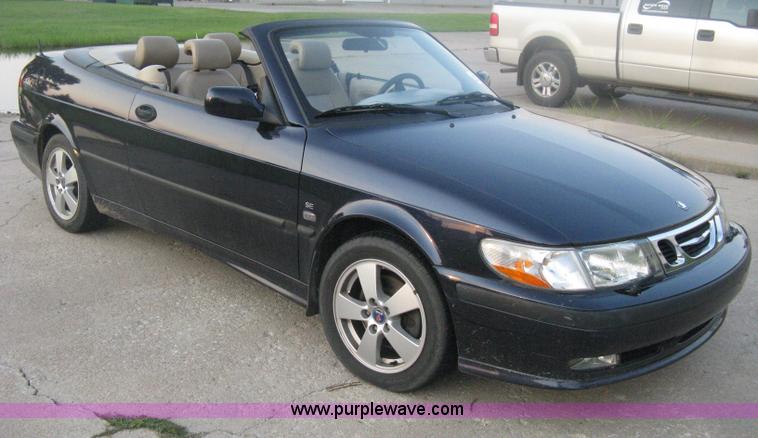 image for item H6455 2003 Saab 9-3 SE convertible