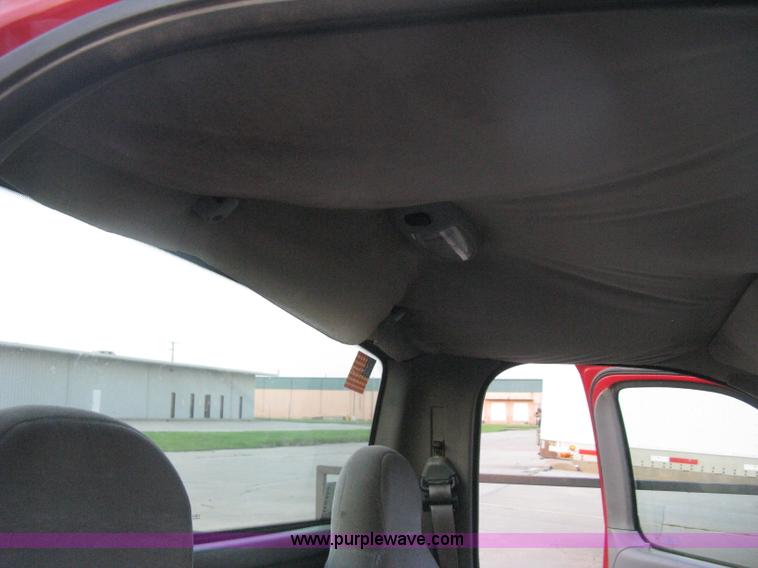 image for item H6456 1998 Ford F150 XLT pickup truck