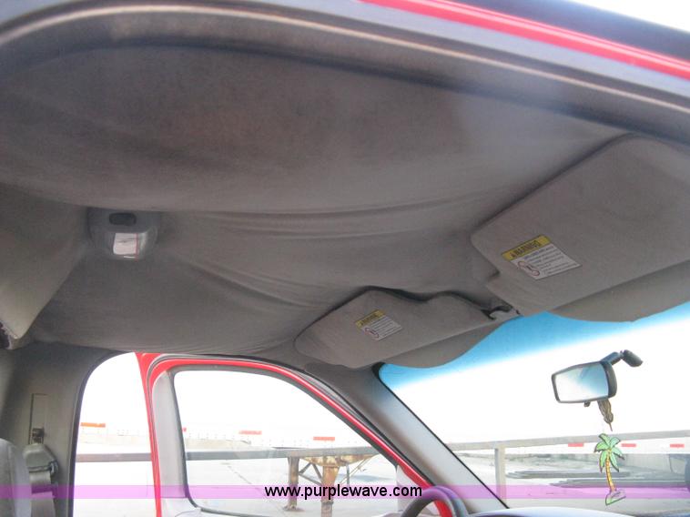 image for item H6456 1998 Ford F150 XLT pickup truck