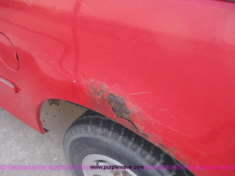 image for item H6456 1998 Ford F150 XLT pickup truck