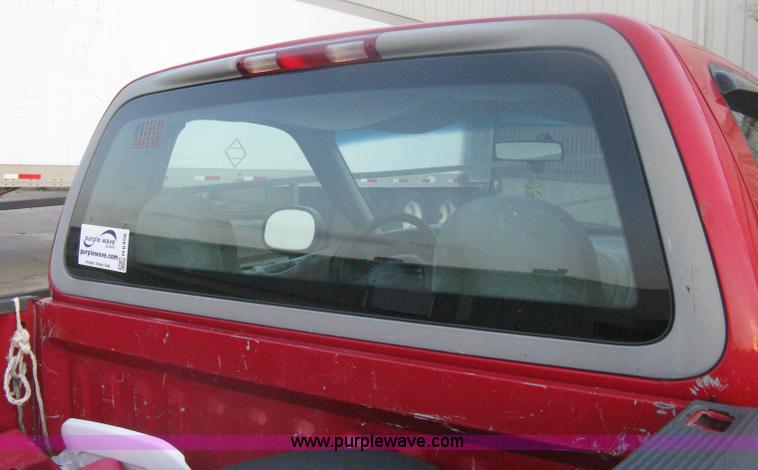 image for item H6456 1998 Ford F150 XLT pickup truck