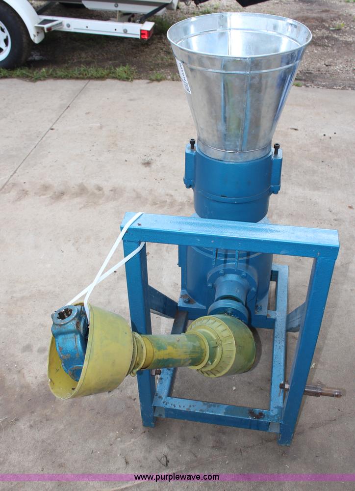 image for item H6597 *Hammer mill and pellet mill