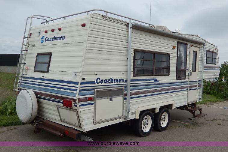 image for item I4373 1988 Coachmen Catalina fifth wheel camper