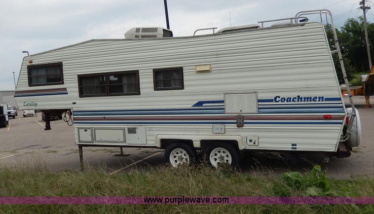image for item I4373 1988 Coachmen Catalina fifth wheel camper