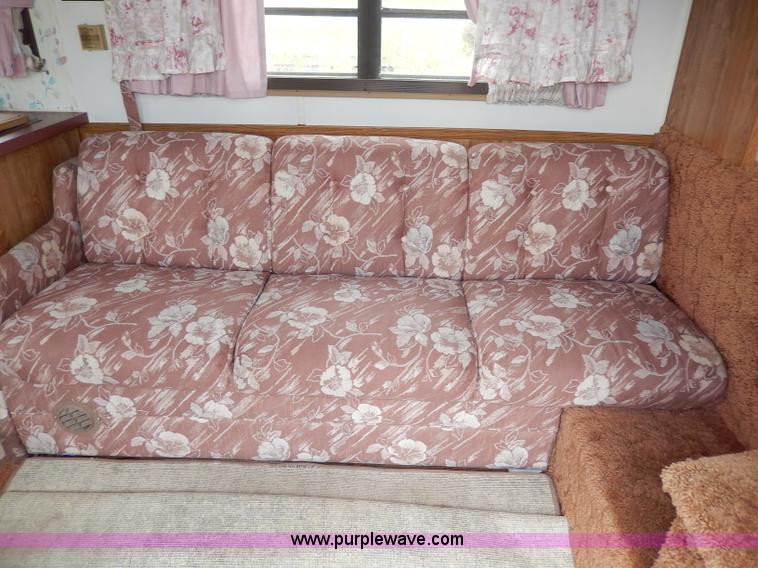 image for item I4373 1988 Coachmen Catalina fifth wheel camper