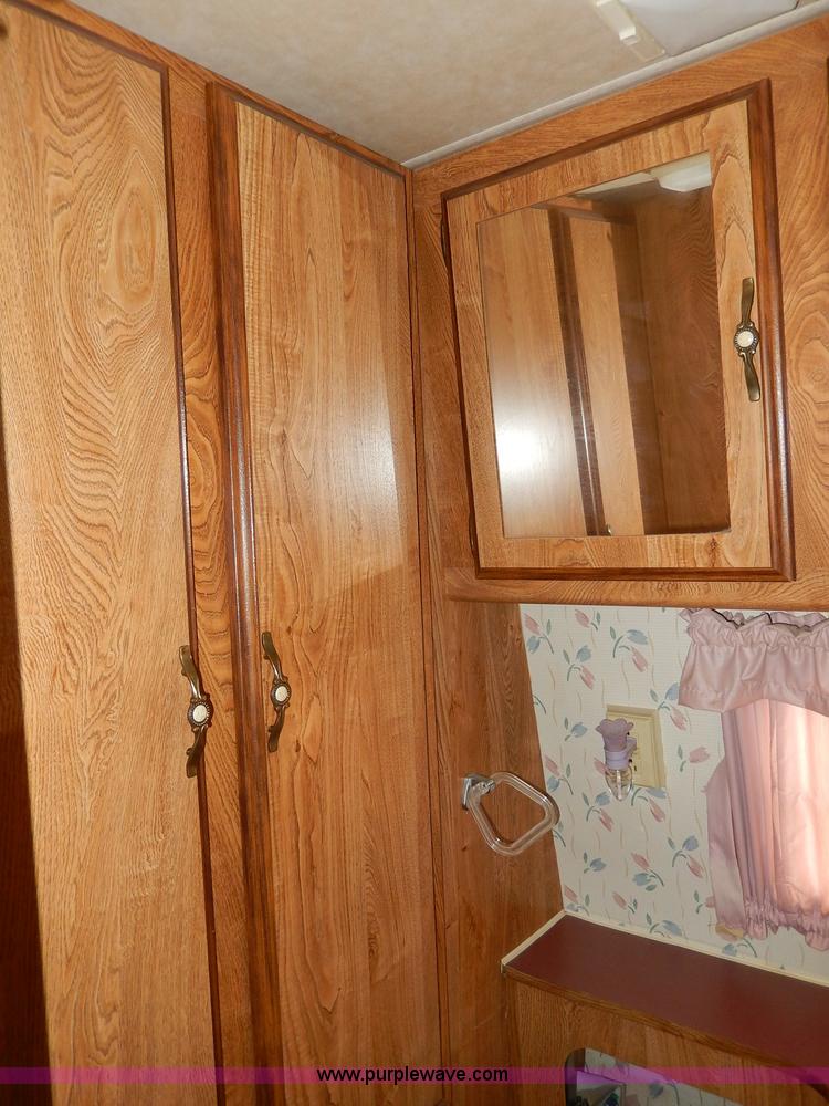 image for item I4373 1988 Coachmen Catalina fifth wheel camper