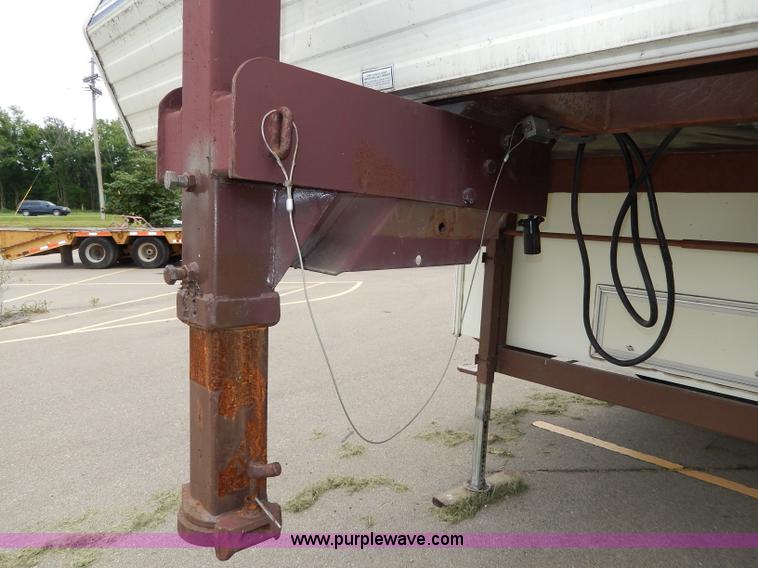 image for item I4373 1988 Coachmen Catalina fifth wheel camper