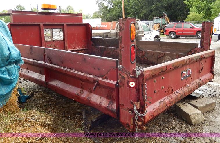 image for item I4442 12'L dump bed