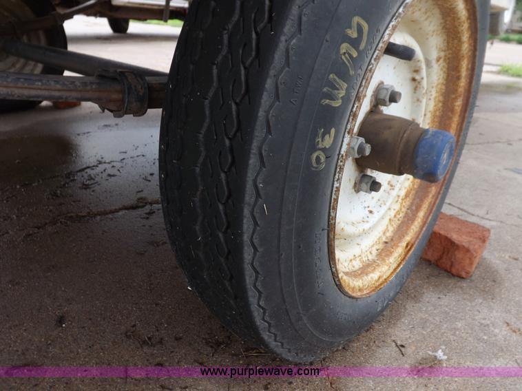 image for item I7658 1988 Fisher SV-16 ATC fishing boat