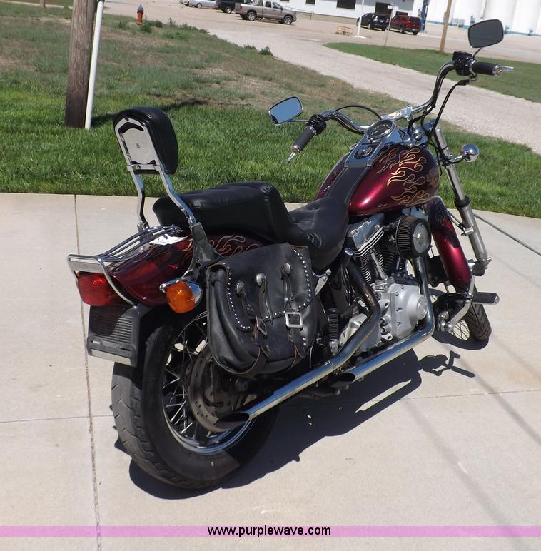 image for item I7663 2001 Harley Davidson FXST Softail motorcycle
