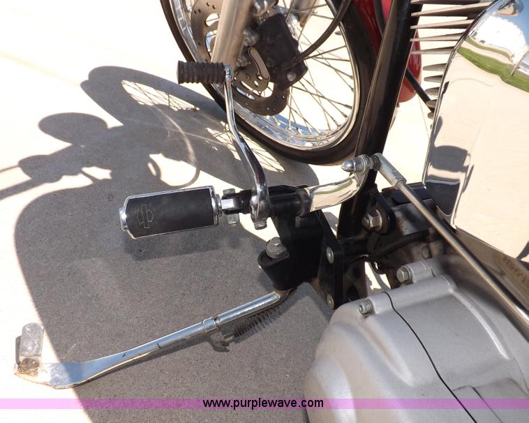 image for item I7663 2001 Harley Davidson FXST Softail motorcycle