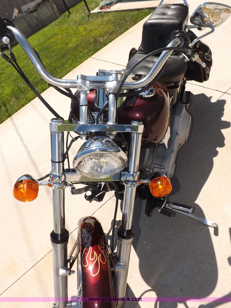 image for item I7663 2001 Harley Davidson FXST Softail motorcycle