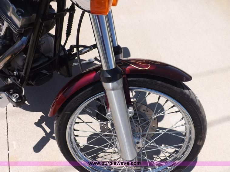 image for item I7663 2001 Harley Davidson FXST Softail motorcycle