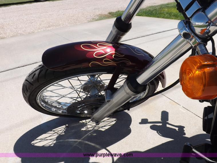 image for item I7663 2001 Harley Davidson FXST Softail motorcycle