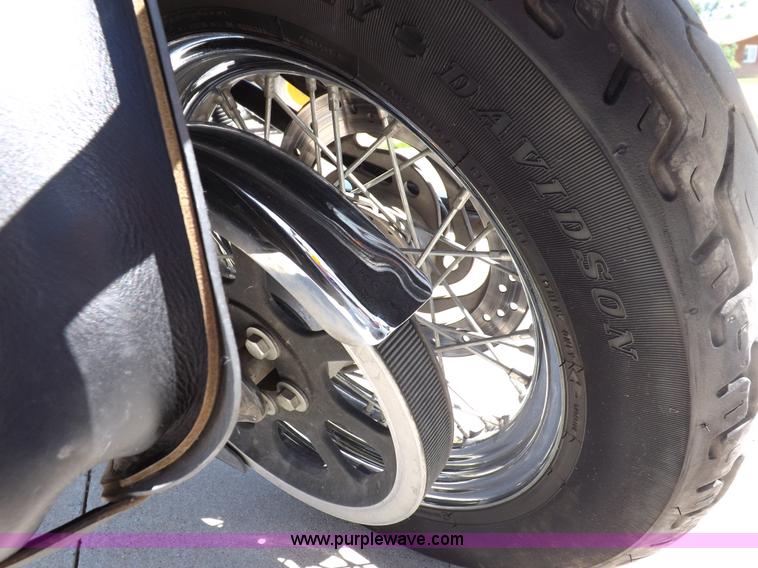 image for item I7663 2001 Harley Davidson FXST Softail motorcycle