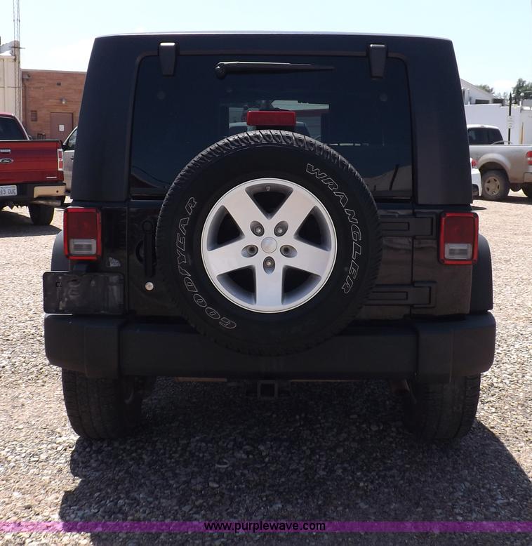 image for item I7664 2008 Jeep Wrangler Unlimited