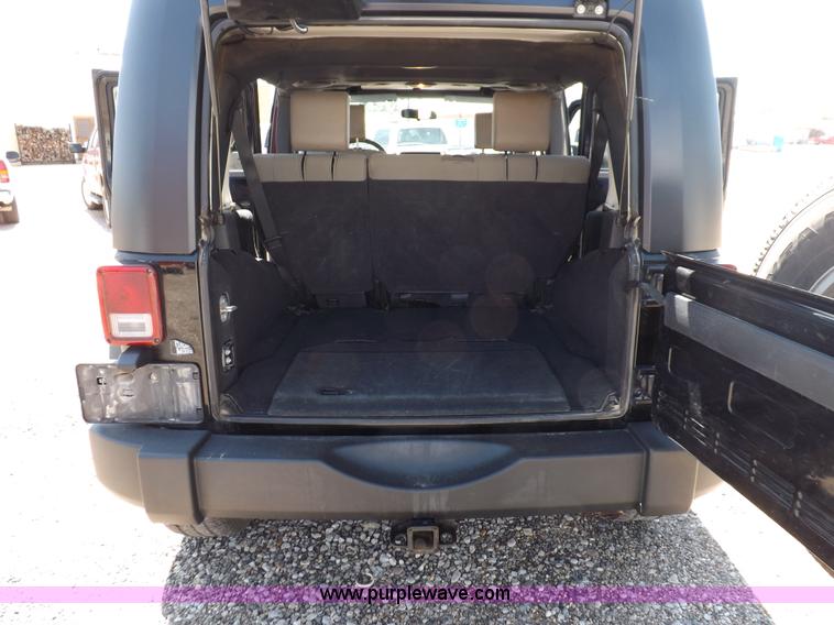 image for item I7664 2008 Jeep Wrangler Unlimited