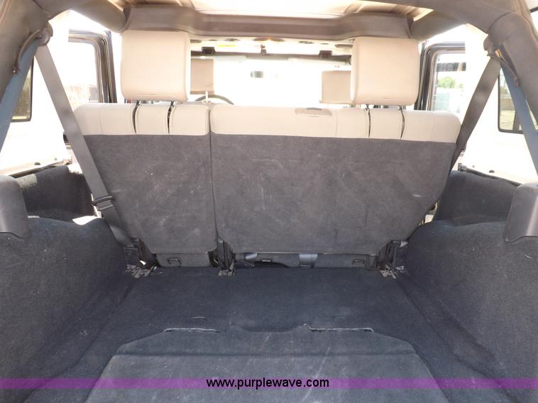 image for item I7664 2008 Jeep Wrangler Unlimited