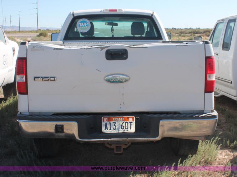 image for item I7808 2004 Ford F150 XL pickup truck