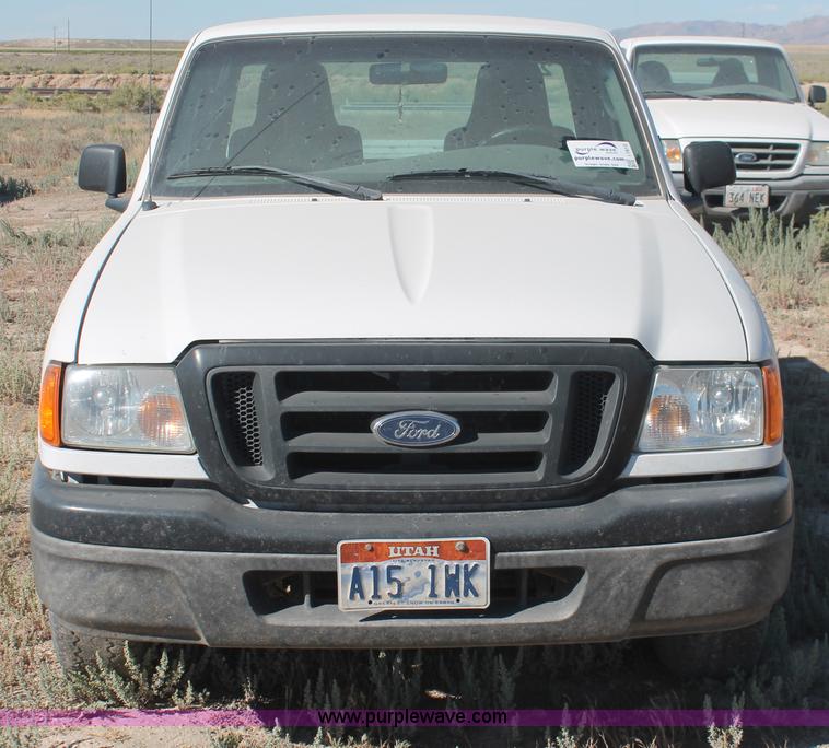 image for item I7810 2005 Ford Ranger pickup truck