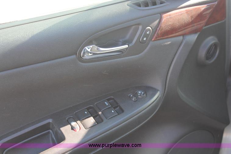 image for item I7811 2006 Chevrolet Impala LT